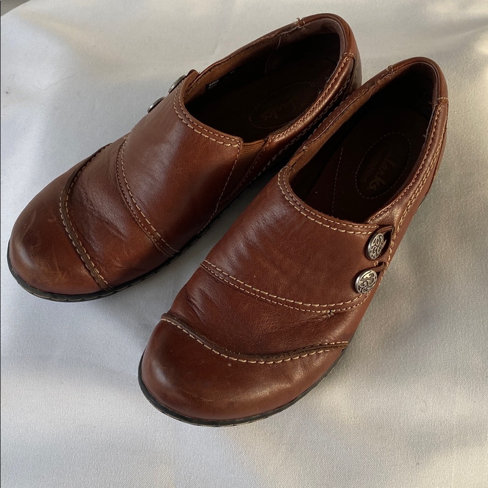 Clarks Shoes - Bendable Brown Leather Slip On Shoes Size 8 M